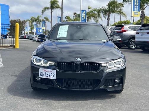 Black Sapphire Metallic 2018 BMW 340 i
