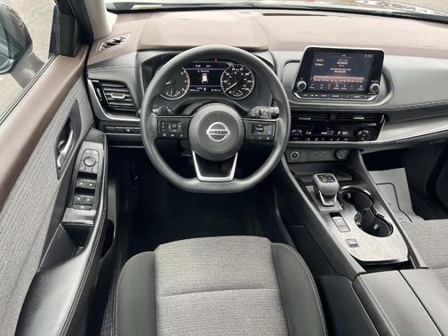 Black 2021 Nissan Rogue SV