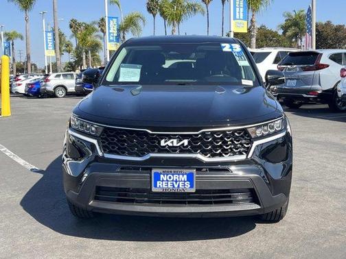2023 Kia Sorento LX