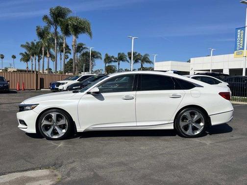 2018 Honda Accord Touring 2.0T