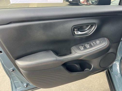 Pearl Gray 2024 Honda HR-V Sport