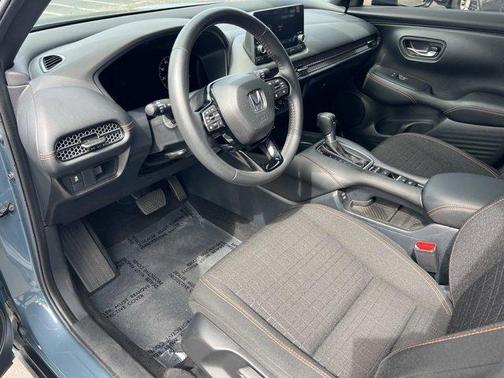 Pearl Gray 2024 Honda HR-V Sport
