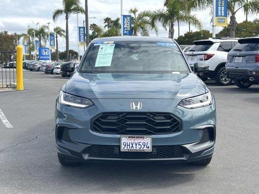 Pearl Gray 2024 Honda HR-V Sport