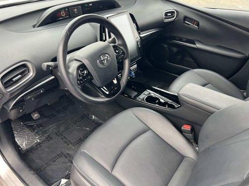 Titanium 2022 Toyota Prius Prime XLE