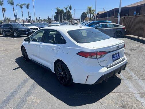2024 Toyota Corolla Hybrid SE