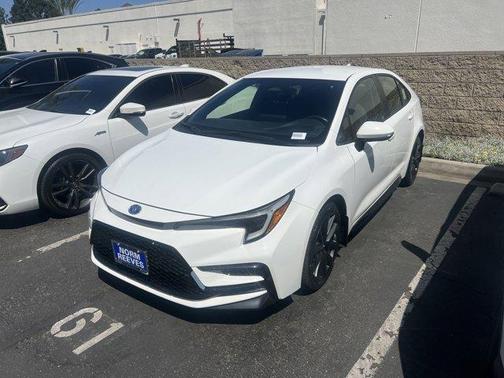 2024 Toyota Corolla Hybrid SE