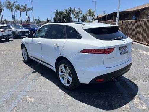 2018 Jaguar F-PACE 35t R-Sport