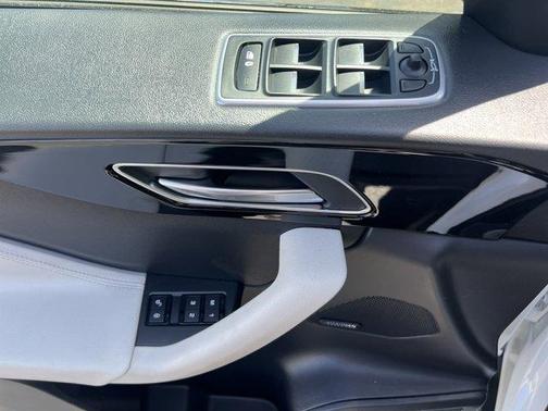 2018 Jaguar F-PACE 35t R-Sport