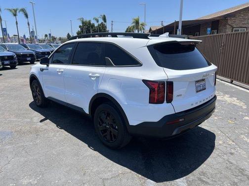 2022 Kia Sorento X-Line S