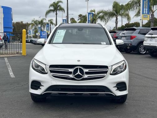 White 2019 Mercedes-Benz GLC 300 Base 4MATIC