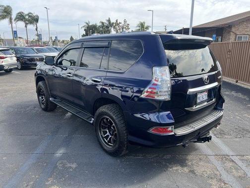 2023 Lexus GX 460 Base