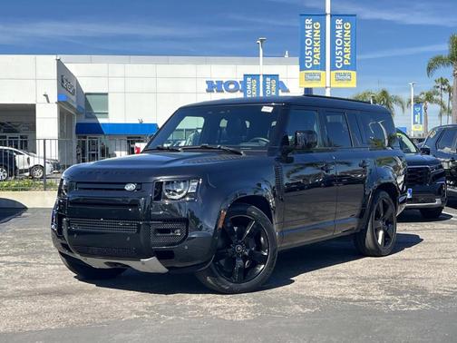 2023 Land Rover Defender X-Dynamic SE