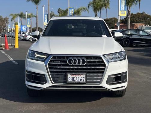 2019 Audi Q7 55 Premium