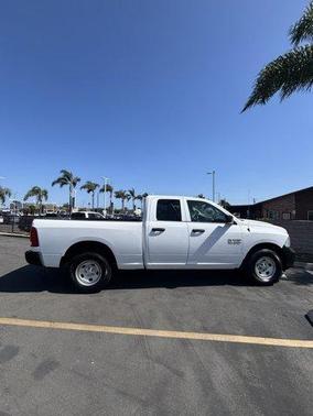 Bright White Clearcoat 2018 RAM 1500 ST