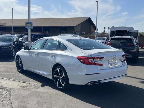 2018 Honda Accord 