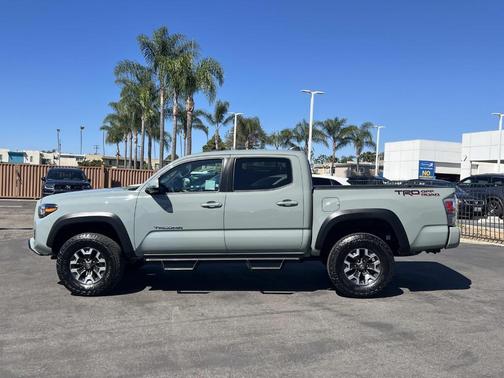 2022 Toyota Tacoma TRD Off Road