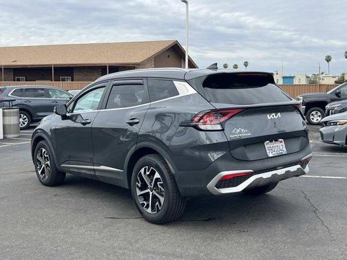 2023 Kia Sportage Hybrid EX