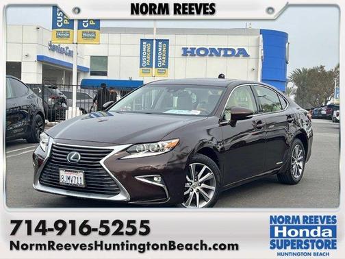 2016 Lexus ES 300h Base