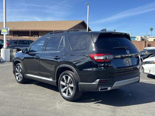 2023 Honda Pilot Touring