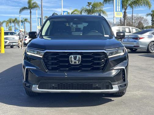 2023 Honda Pilot Touring