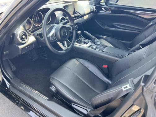 Jet Black Mica 2023 Mazda MX-5 Miata Grand Touring