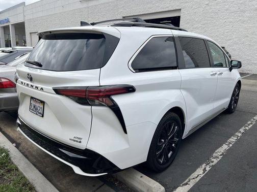 2023 Toyota Sienna XSE