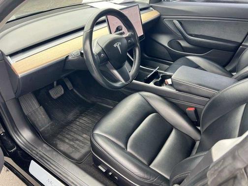 2019 Tesla Model 3 Standard Range Plus