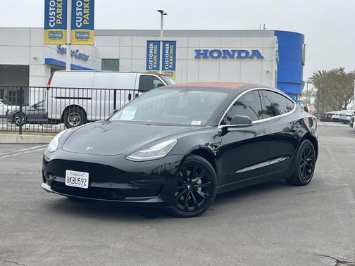 2019 Tesla Model 3 Standard Range Plus