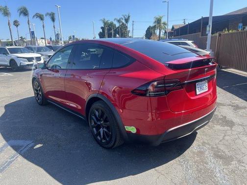 2023 Tesla Model X Standard Range