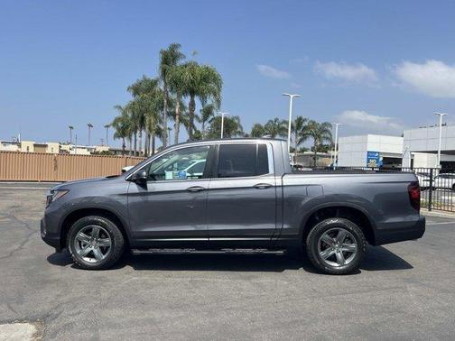 Gray 2023 Honda Ridgeline RTL