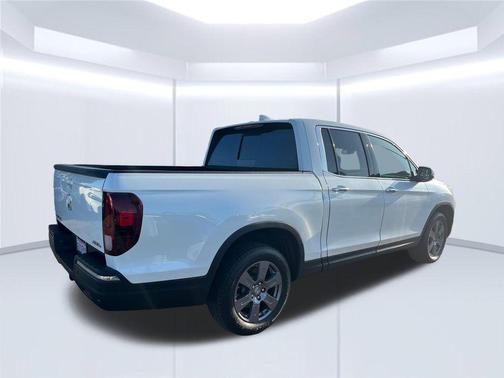 Platinum White Pearl 2020 Honda Ridgeline RTL-E