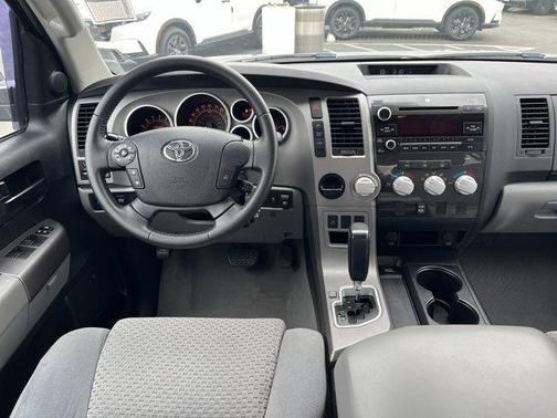 2011 Toyota Tundra Grade
