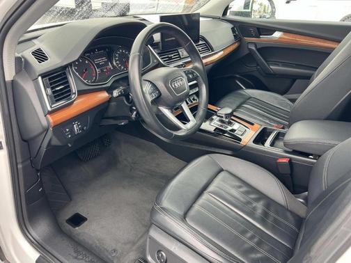 2021 Audi Q5 45 Premium