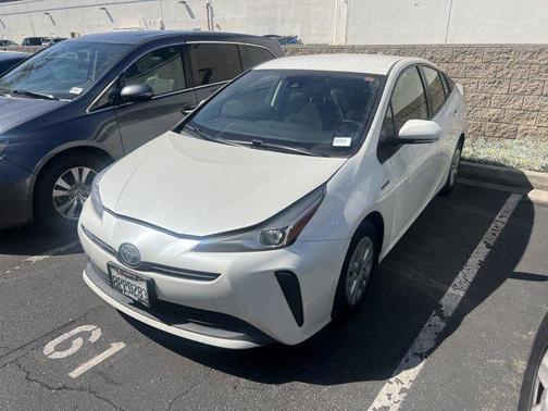 2020 Toyota Prius L