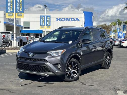 2016 Toyota RAV4 SE