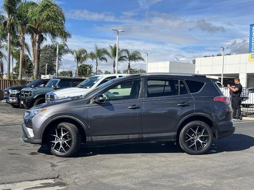 2016 Toyota RAV4 SE