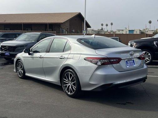 2023 Toyota Camry XLE