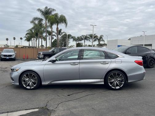 2018 Honda Accord Touring 2.0T