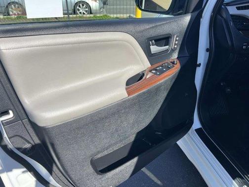 2018 Toyota Sienna Limited