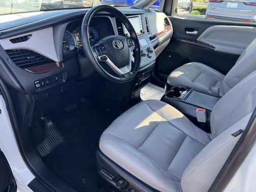 2018 Toyota Sienna Limited