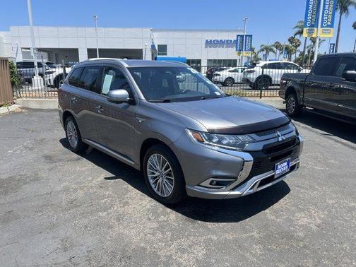 2020 Mitsubishi Outlander PHEV SEL