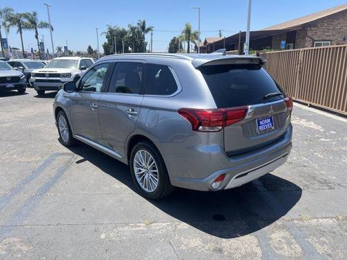 2020 Mitsubishi Outlander PHEV SEL