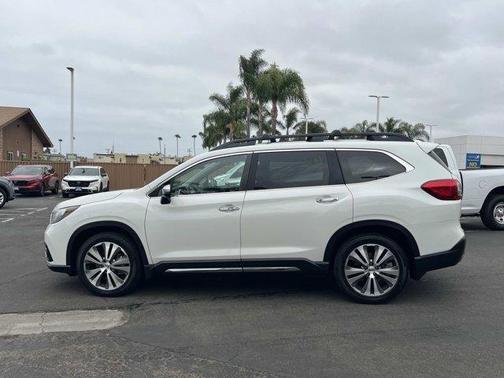Crystal White Pearl 2020 Subaru Ascent Touring 7-Passenger