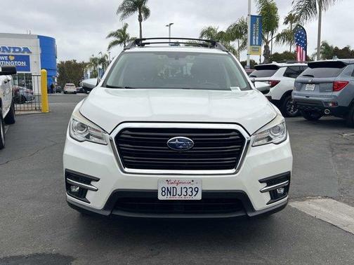 Crystal White Pearl 2020 Subaru Ascent Touring 7-Passenger