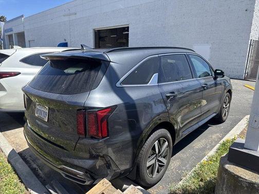 2022 Kia Sorento S