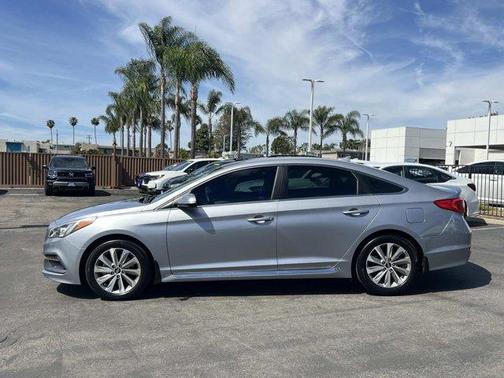 2017 Hyundai SONATA Sport