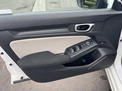 Platinum White Pearl 2023 Honda Civic LX