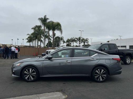 Gun Metallic 2022 Nissan Altima 2.5 SV