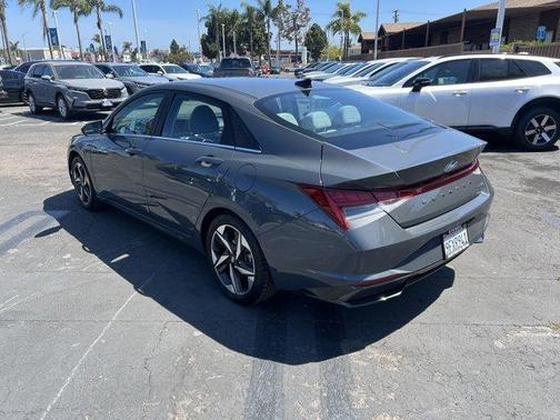 2023 Hyundai ELANTRA HEV Limited