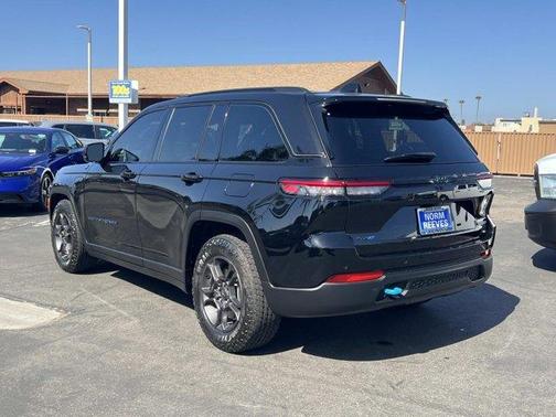 Diamond Black 2023 Jeep Grand Cherokee 4xe Trailhawk Carb State Pkg